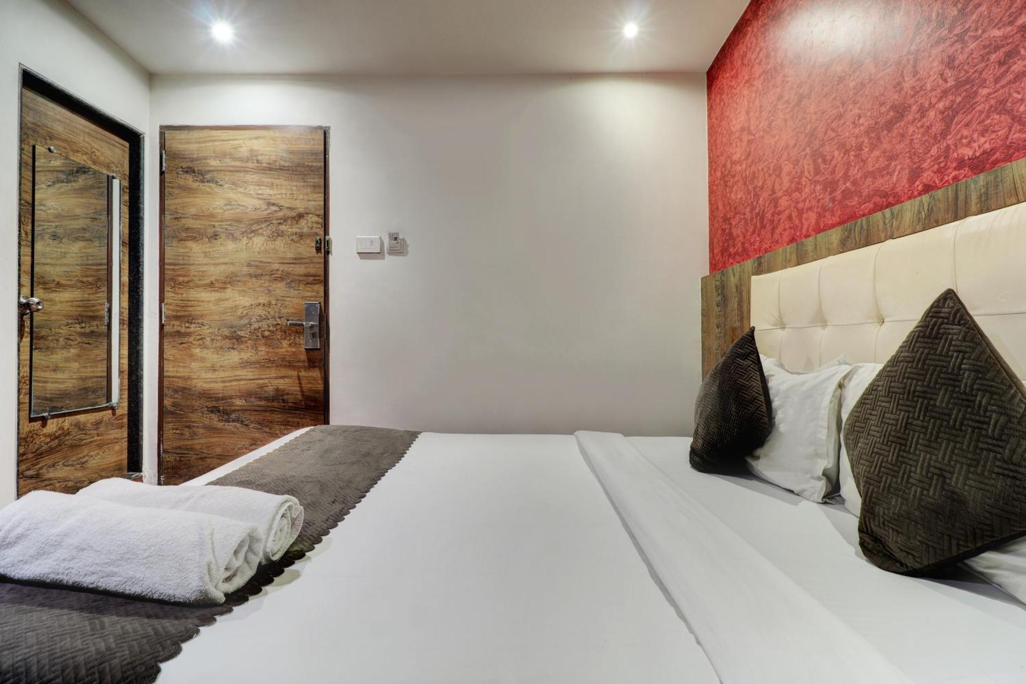 Hotel A. K. International - Fort مومباي الغرفة الصورة